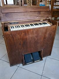 Harmoniums Lanzani anni 40