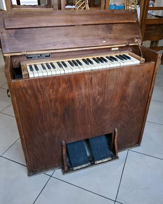 Harmoniums Lanzani anni 40
