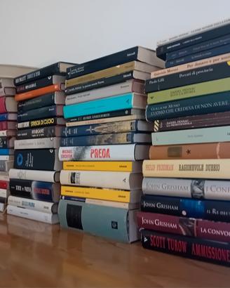 Lotto Tre Libri a Scelta Titoli Vari