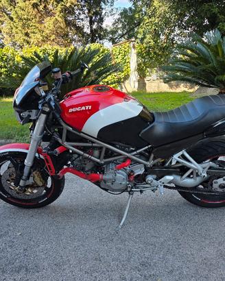 Moto Ducati Monster s4 916