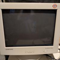 Monitor CRT Samsung SyncMaster 753DFX 17 pollici