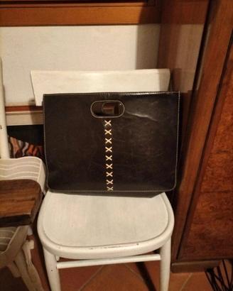 tutto a 5 euro cadauno 