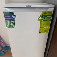 Mini Frigorifero da 90 litri. Beko