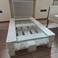 Tavolino in pallet bianco