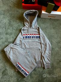 tuta trapstar con cappuccio grigia