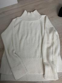 Maglione a collo alto