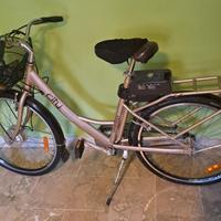 bici a pedalata assistita City 26"