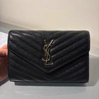 Borsa Saint Laurent