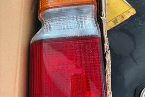 FANALE FARO LUCE POSTERIORE SINISTRO SX LATO GUIDA