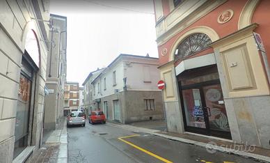 GRANDE APPARTAMENTO 110MQ - Doppi servizi