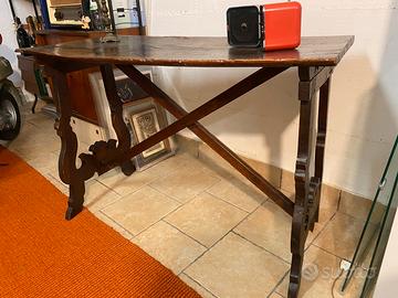 Tavolo consolle  fratino antico gamba a lira  600