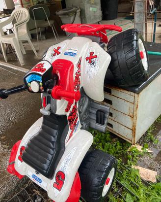 Macchina a batteria Peg-Perego