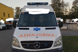 Ambulanza Mercedes 316 2008