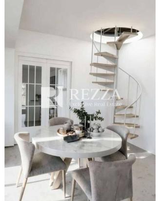 Attico / Mansarda di 172 m² con 4 locali a Roma