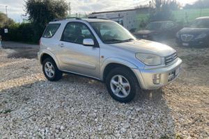 Toyota RAV 4 RAV4 2.0 16V cat 3 porte Sol