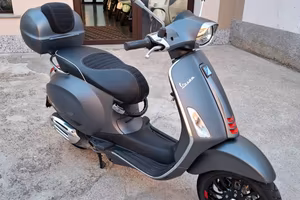 Vespa Sprint 50 S Grigio Usata 2021 4538km