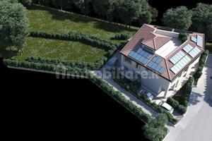 Casa indipendente di 135 m² con 5 locali e box aut