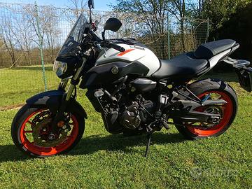Yamaha MT07