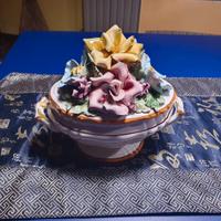 Soprammobile in ceramica d'arte