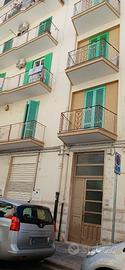 Luminoso appartamento quadrivani a molfetta