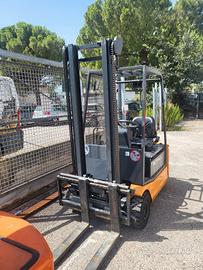 Carrello elevatore elettrico 1500kg marca Still