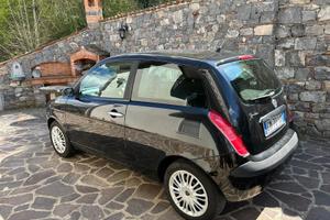Lancia ypsilon 1.3 mjt 2004