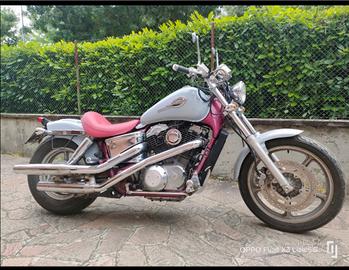 Honda VT. 1100 cc