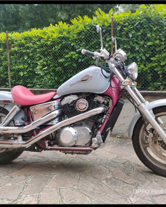 Honda VT. 1100 cc
