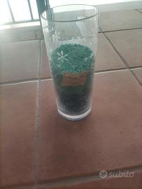 Vaso decorativo con sabbia colorata