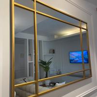 Specchio finestrato dorato