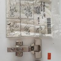 Cerniere dell'IKEA +altra coppia no scatto 