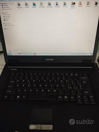 Computer notebook Toshiba Windows 7