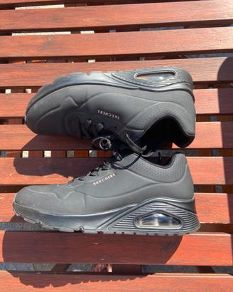 Skechers
