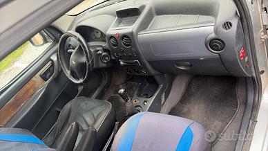 PEUGEOT
Ranch ('96'-'11')
Ranch 2.0 HDi XT Mix (66