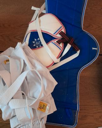 abbigliamento taekwondo