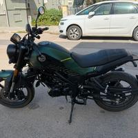 Leoncino 125 