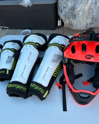 Ginocchiere / gomitiere e casco modulabile MTB