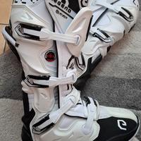 stivali motocross enduro nuovi 
