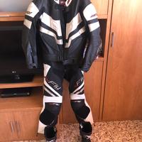 Tuta moto