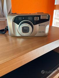 Macchina fotografica RICOH RZ-735