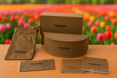 Set Burberry Originale  Nuovo, Mai Usato