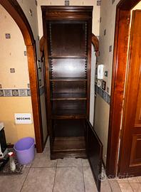 Libreria singola in legno massiccio