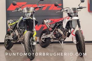 Fantic Motard XMF 125 Performance Promo