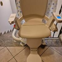 montascale per anziani/disabili