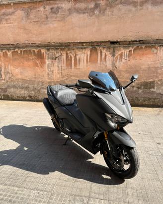 Yamaha Tmax 530