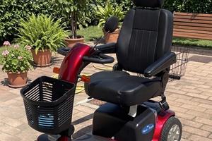 Scooter elettrico per anziani