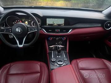 Alfa Romeo Stelvio 2.0 Turbo 200 CV AT8 Q4 Executi
