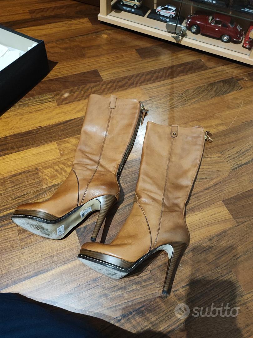 Stivali marca Cinti Abbigliamento e Accessori In vendita a Pescara