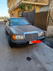 MERCEDES Serie E (*124) - 1985
