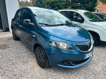 Lancia Ypsilon 1.0 FireFly 5 porte S&S Hybrid Ecoc